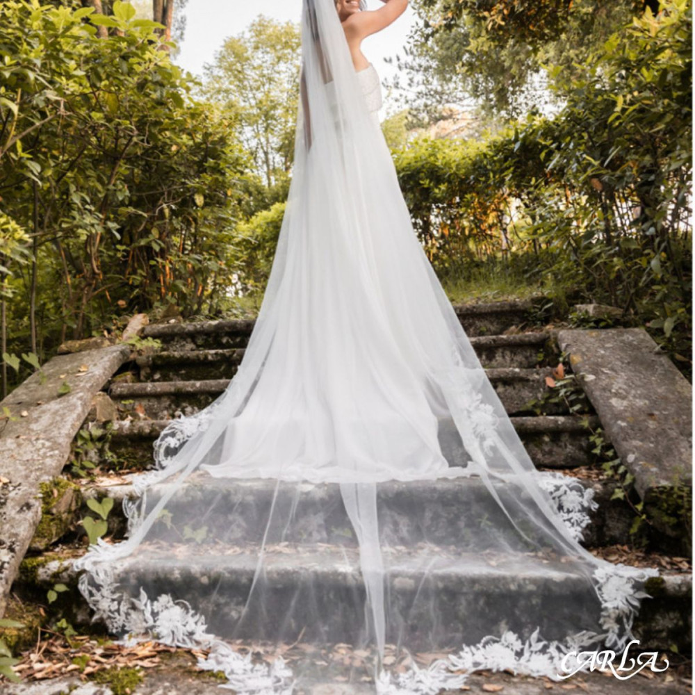 VELO CON PIZZO MACRAME' RICAMATO